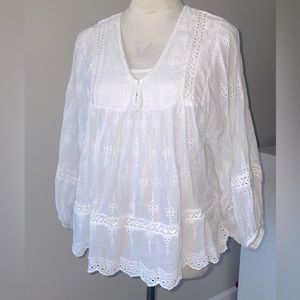 American Eagle White Tunic with Eyelet Detail